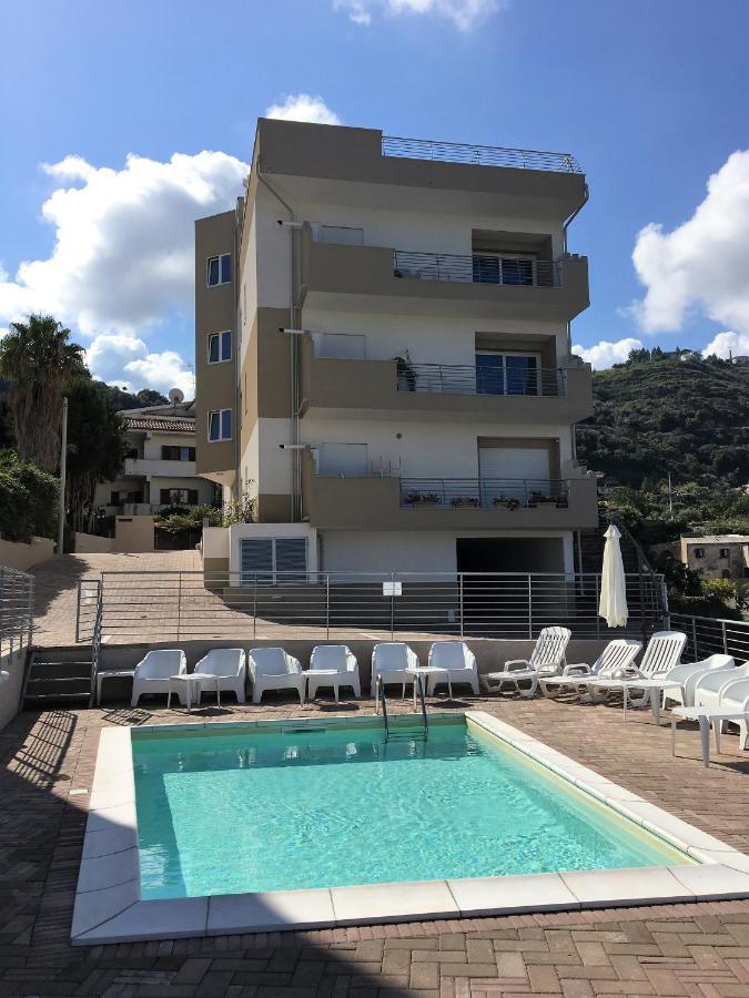 Serenita Tropea Eksteriør billede
